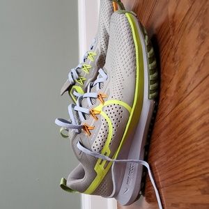 Nike Pegasus Trail 4 Light Iron Ore DJ6158-002 Size 9 (New/No Original Box)